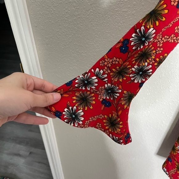 Wayf Red Daisy Floral Flute Flare Sleeve Boho Dress Tie Back Small - Picture 3 of 7